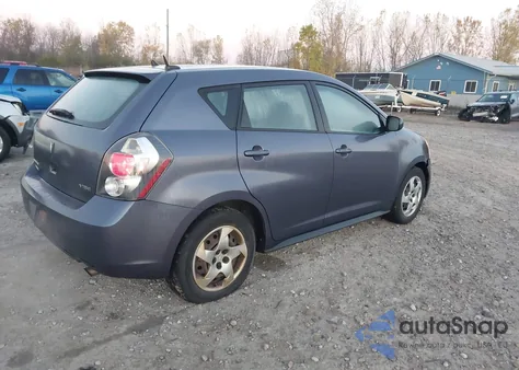 2009 Pontiac Vibe from USA, damaged, VIN 5Y2SP678X9Z450427